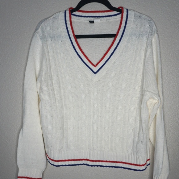 H&M Divided Women's V-Neck Cable Knit Sweater in White/Red/Blue - Size Large - Picture 1 of 3